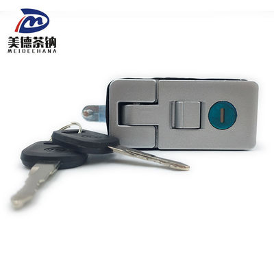 2007 jaar OE nr. 82HA1-34130A Compressiepaneel slot slot voor camper trailer deur