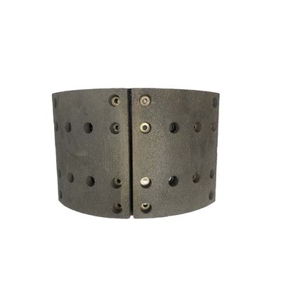 Aanpassen van de rem schoen voor het originele busmodel door een professional