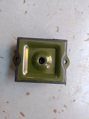 Chinese bus en vrachtwagen Front Retarder Cushion Rubber Block 1000-01-00001 Laatste ontwerp