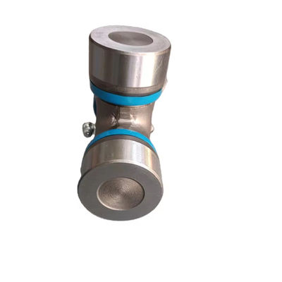 Metalen vrachtwagenaccessoires Universele kruislagers voor SINOTRUK Howo vrachtwagenonderdelen