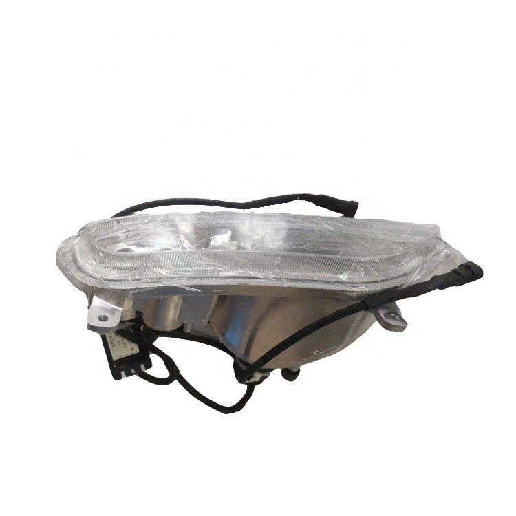 OE NO. 4101-80-00354 Zhongtong busonderdelen LED 12/24V rechter voorste mistlamp voor bus