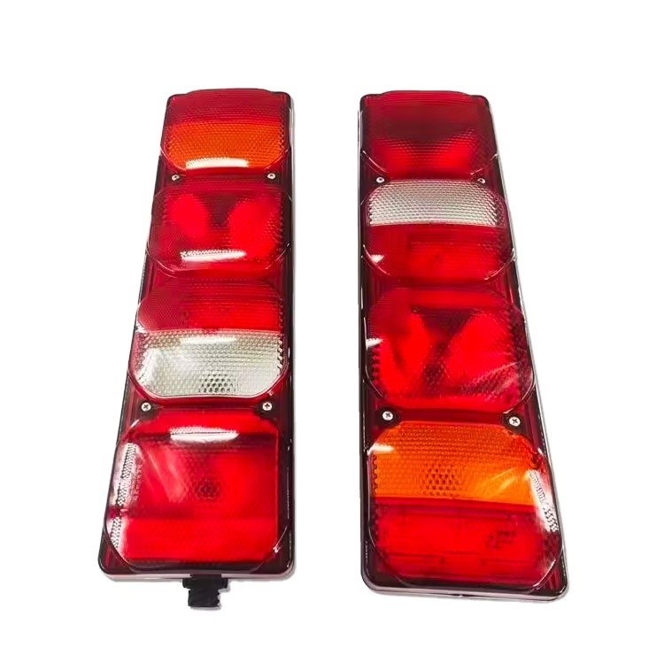 Onderdelen voor zware vrachtwagens A7 T7H WG9925810001 WG9925810002 Achterlichten voor vervanging/reparatie