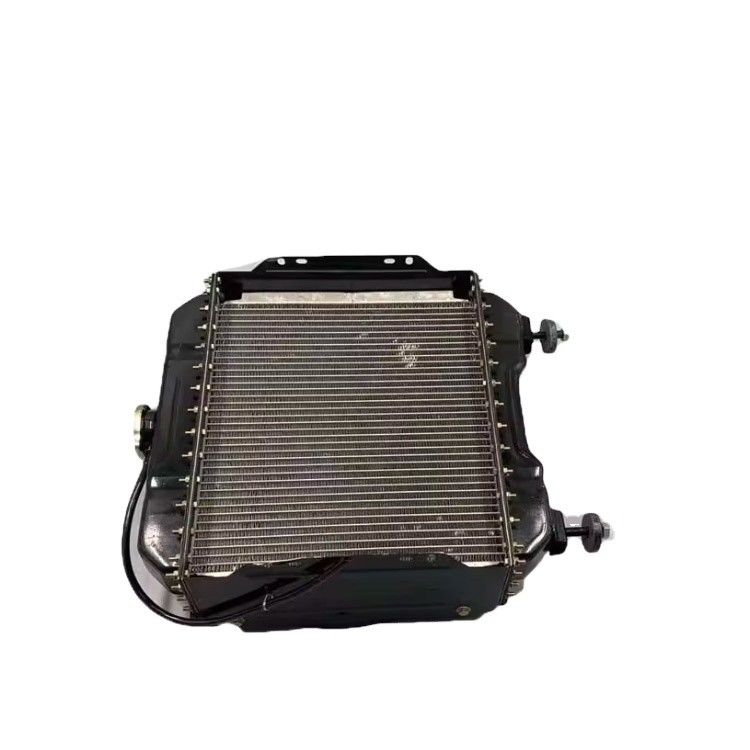 Gebruikt voor Chinese bussen en vrachtwagens zware vrachtwagens waterradiator motor reserveonderdelen 1022 1028